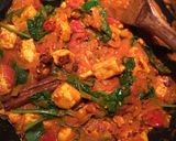 A picture of step 6 of Paneer and Spinach curry.