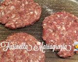 Foto del passaggio 12 della ricetta Sandwich sempre freschi super gustosi del mondo con hamburger fatti in casa e con patate in friggy