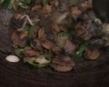 Foto langkah ke 3 dari resep Tumis Kerang Kacang Panjang & Bunga Turi.