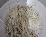Foto langkah ke 1 dari resep Jamur Enoki Crispy.