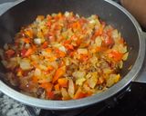 A picture of step 3 of Stuffed Squash with Vegetables.