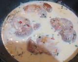 Foto del paso 4 de la receta: Carre de cerdo con verduritas a la crema