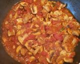 A picture of step 5 of Mushroom Curry.