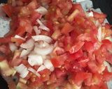 Foto del paso 1 de la receta: Pasta de salchichas y base de tomate