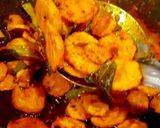 A picture of step 3 of Shukhi Arbi Masala.