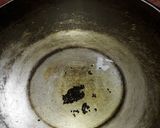 A picture of step 3 of Aalu ka paratha.