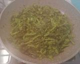 Foto del passaggio 4 della ricetta Linguine con salsicce e friarielli