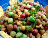 A picture of step 4 of Rainbow Chana Chaat.