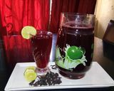 A picture of step 1 of Zobo drink.