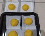 Foto langkah ke 6 dari resep Donat Labu (metode autolisis).