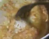 A picture of step 2 of Instant Vegetable Noodle soup.