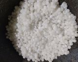 A picture of step 1 of Sabudana Raita.