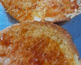 A picture of step 7 of Egg Qeema Burger.