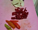 Foto langkah ke 2 dari resep Ikan Saos Asam Pedas.