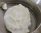 A picture of step 3 of Saffron - Cardamom Shrikhand.