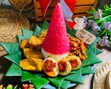 Foto langkah ke 10 dari resep Tumpeng Merah Putih (HUT RI).