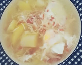 Foto del paso 4 de la receta: Sopa de fideos con huevos escalfados
