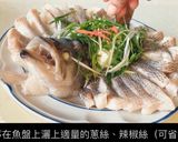 鮮蒸鱸魚宴(孔雀開屏)的食譜步驟10照片