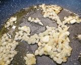Foto del paso 3 de la receta: Setas ostra con jamón y salsa de queso azul
