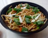 A picture of step 10 of Hakka noodles.