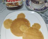 Foto langkah ke 4 dari resep Pancake Mickey Mouse.