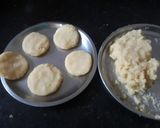 A picture of step 2 of Aloo Matar Tikki Chaat.