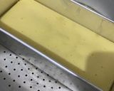 Foto langkah ke 6 dari resep Bolu Susu Lapis Talas Kukus.