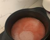 Foto langkah ke 3 dari resep Pudding strawberry lychee.