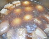 Hình bước làm 3 của món Thịt kho trứng - Simmered pork belly with eggs - 豚角煮卵