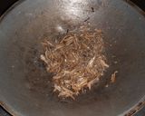 Foto langkah ke 2 dari resep Goreng Teri Ikan Kacang / Teri Main Bola.