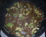 Foto del paso 2 de la receta: Salteado de calabacín y habichuelas
