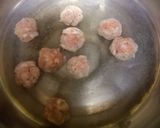 Hình bước làm 2 của món Canh bắp cải thịt viên