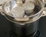 A picture of step 2 of Steamed Eggs with Seasoning.