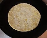 A picture of step 2 of Lauki Chana dal paratha.