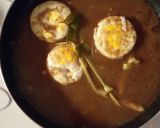 Foto langkah ke 3 dari resep Semur Telor Ceplok.