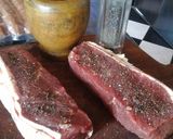Foto del paso 1 de la receta: Bifes de chorizo o churrascos de solomo tres pimientas