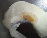 A picture of step 1 of Sooji Halwa.