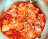 Hình bước làm 3 của món Mứt Dâu Tây