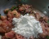 A picture of step 1 of Thai chicken meatballs curry.