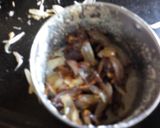 A picture of step 1 of Egg korma.