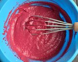 Foto langkah ke 4 dari resep Beetroot Waffle.