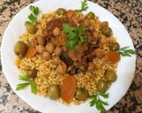 Une image de l'étape 3 de Pâtes à la sauce rouge, et viande d'agneau،olives verts.