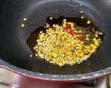 A picture of step 3 of Ivy Gourd Masala Fry.