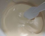 Foto langkah ke 1 dari resep Nougat cake.