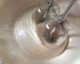 Foto langkah ke 3 dari resep Vanilla Cupcake.