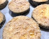 Foto del passaggio 4 della ricetta Zucca panata alle erbe e cotolette di melanzane
