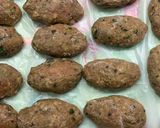 A picture of step 4 of Frozen Beef Muthi Kabab (Make & Store).