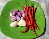 Foto langkah ke 1 dari resep Tauge goreng Bogor.