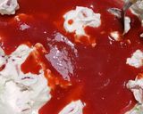 Epres, tejszínhabos, rakott babapiskóta recept fázis 6 fotója