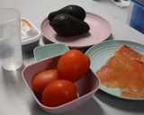 Foto del paso 1 de la receta: Tartar de Salmón, Tomate y Aguacate